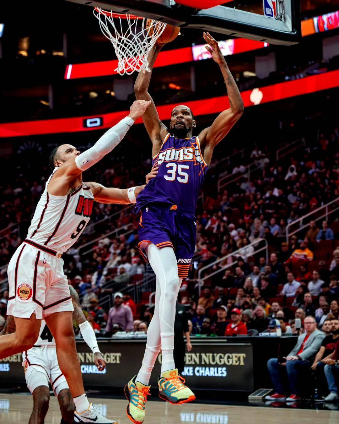 篮网B队完胜巴西男篮，杜兰特送出助攻