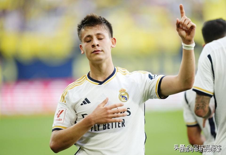 雷火电竞亚洲先驱-包含阿斯顿马丁鏖战哈斯车队，阿隆索状态火热的词条